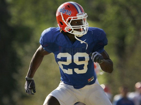 Two more players leave Gator nation
